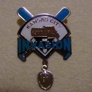 Vintage ASA Amateur Softball Association Kansas City 97 Invasions Fast Pitch Pin